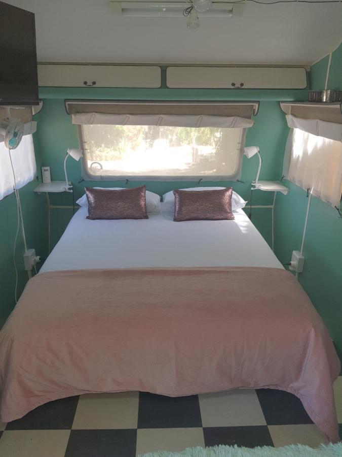 Oasis Shanti Backpackers Oudtshoorn Εξωτερικό φωτογραφία