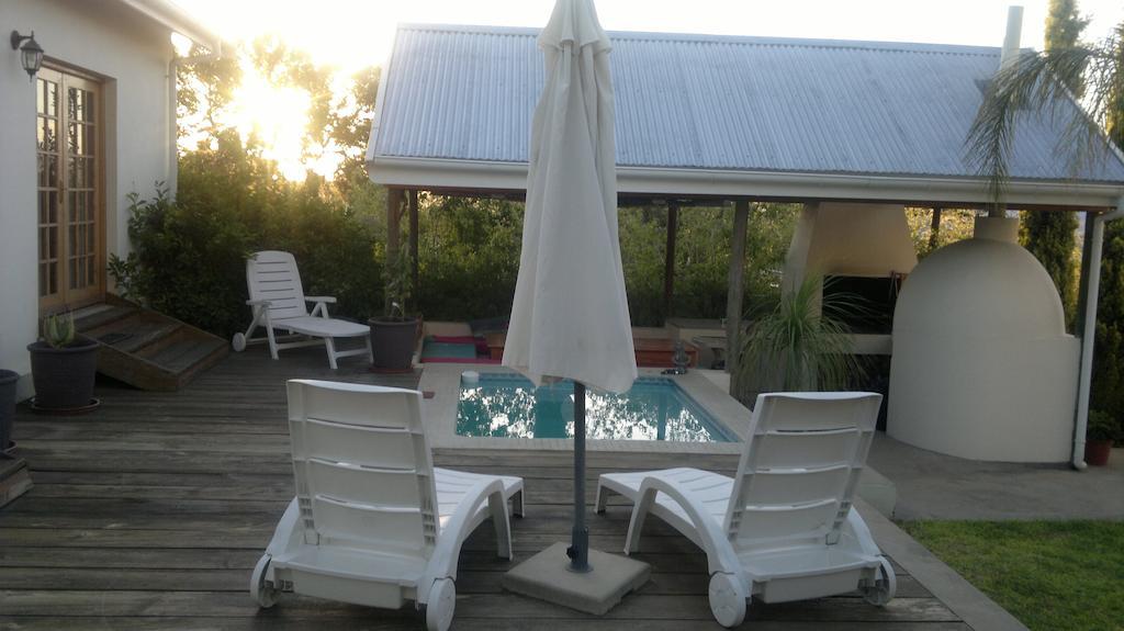 Oasis Shanti Backpackers Oudtshoorn Δωμάτιο φωτογραφία