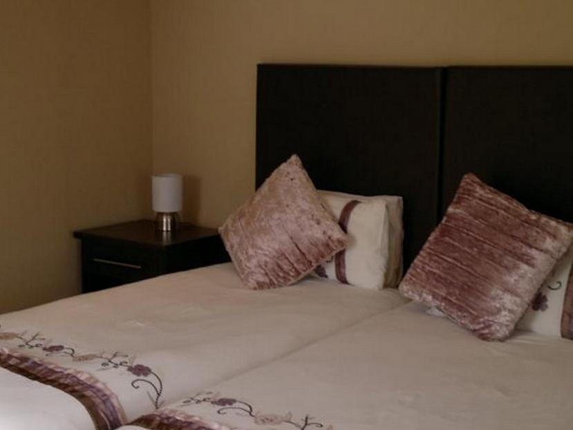Oasis Shanti Backpackers Oudtshoorn Εξωτερικό φωτογραφία