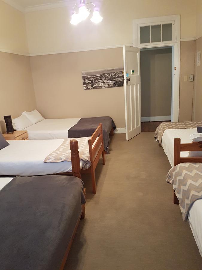 Oasis Shanti Backpackers Oudtshoorn Εξωτερικό φωτογραφία