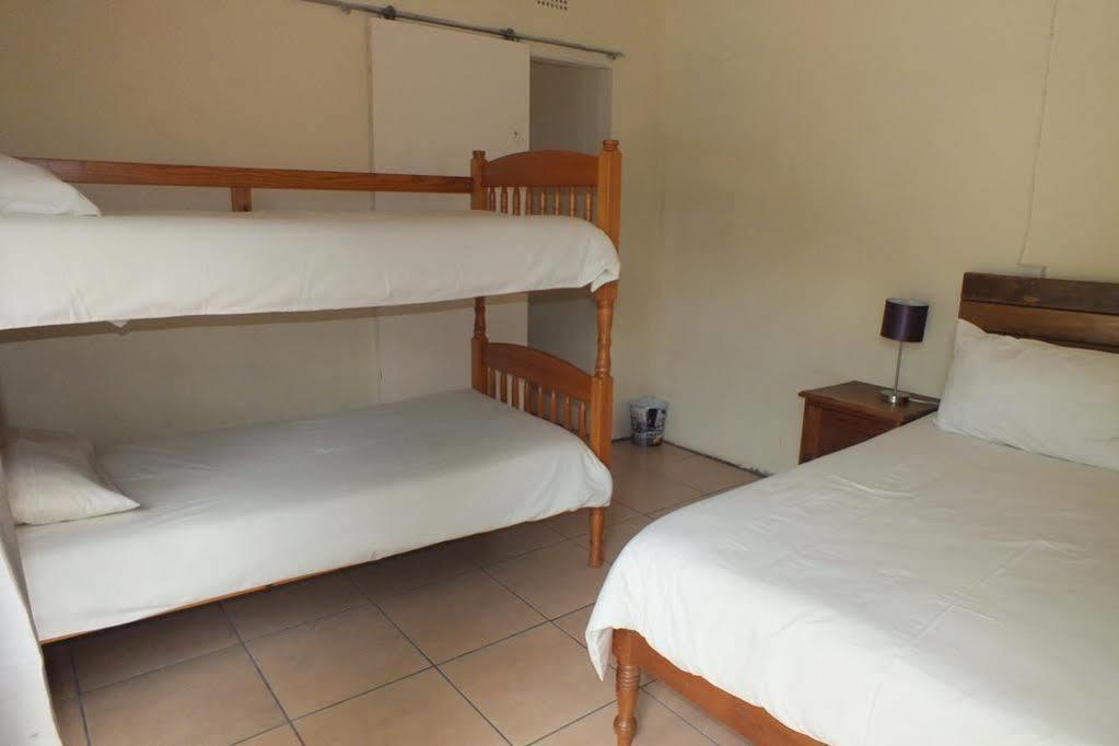 Oasis Shanti Backpackers Oudtshoorn Εξωτερικό φωτογραφία