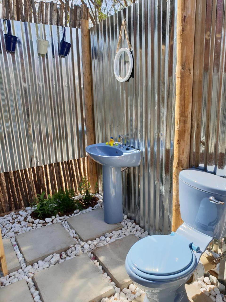 Oasis Shanti Backpackers Oudtshoorn Εξωτερικό φωτογραφία